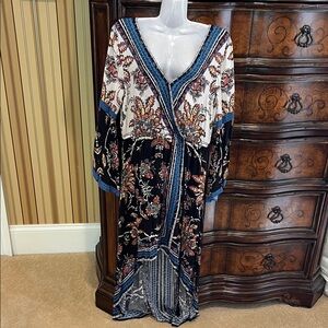 Floral Bohemian Maxi Dress - Black and Blue